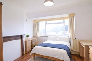 Photo 11- click for photo gallery